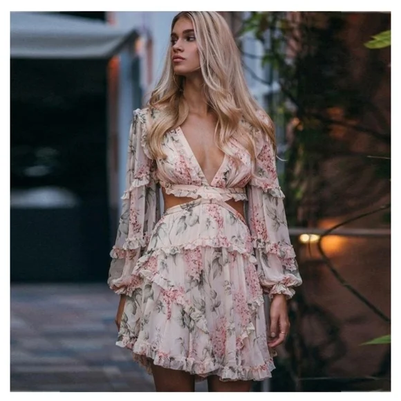 Ruffle Trim Lace-up back Floral Print Deep V-neck Waist Cutout, Size Medium - Picture 1 of 11